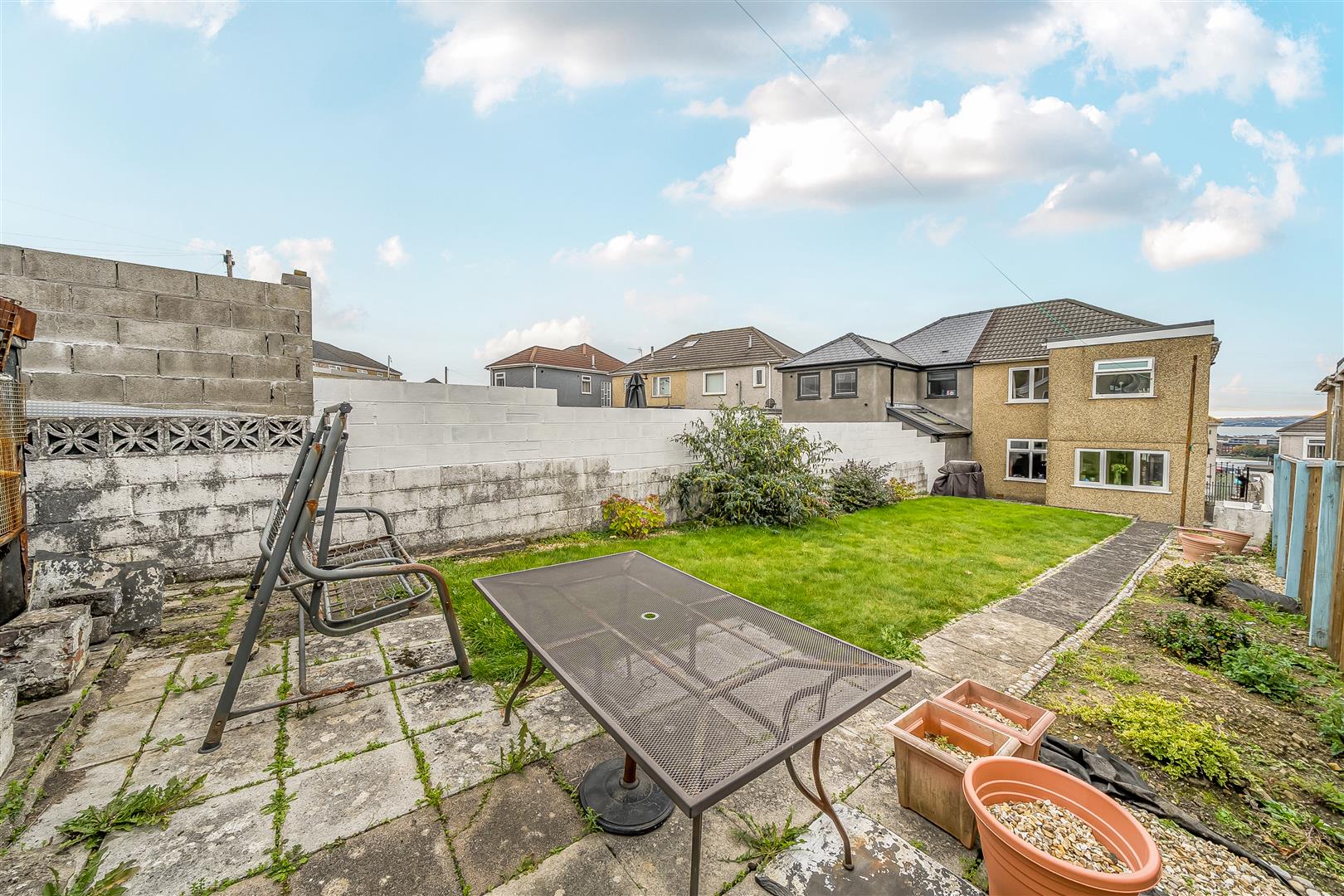 St. Elmo Avenue, St. Thomas, Swansea, SA1 8DR